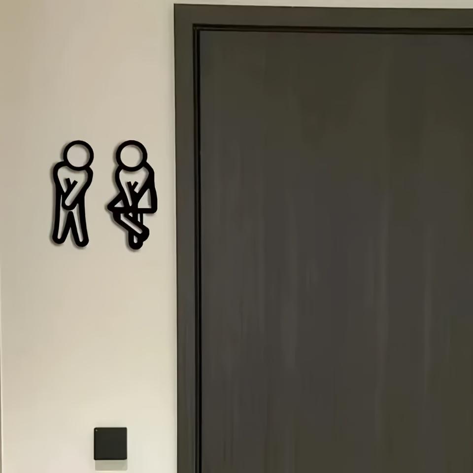 2 Acryl-Spiegel-Wandaufkleber für Toiletten, mit kreativen männlichen und weiblichen Figuren als Badezimmer-Schildern
