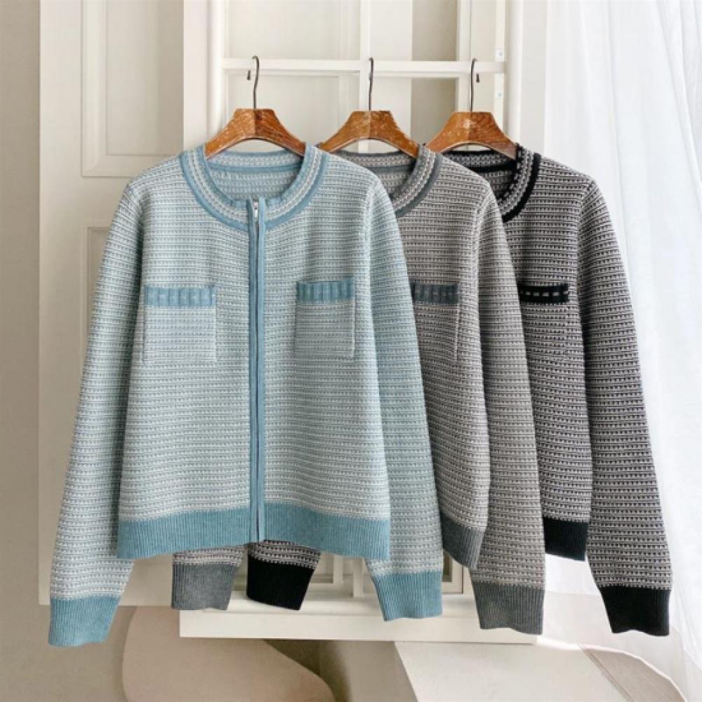 New Arrivals Open Run Women Classic Pattern No Collar Zip Cardigan Two Pockets