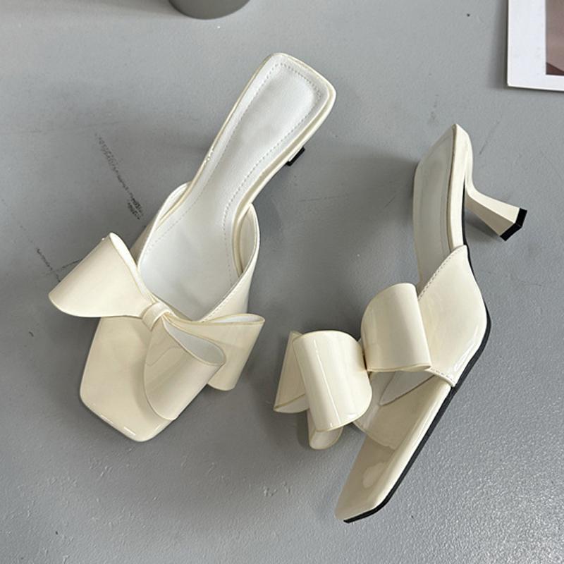 Fashion Liyke Fashion Patent Leather Butterfly Knot Women Slippers Square Toe Summer Sandals Low Thin Heels Mules Slides Shoes Size 39