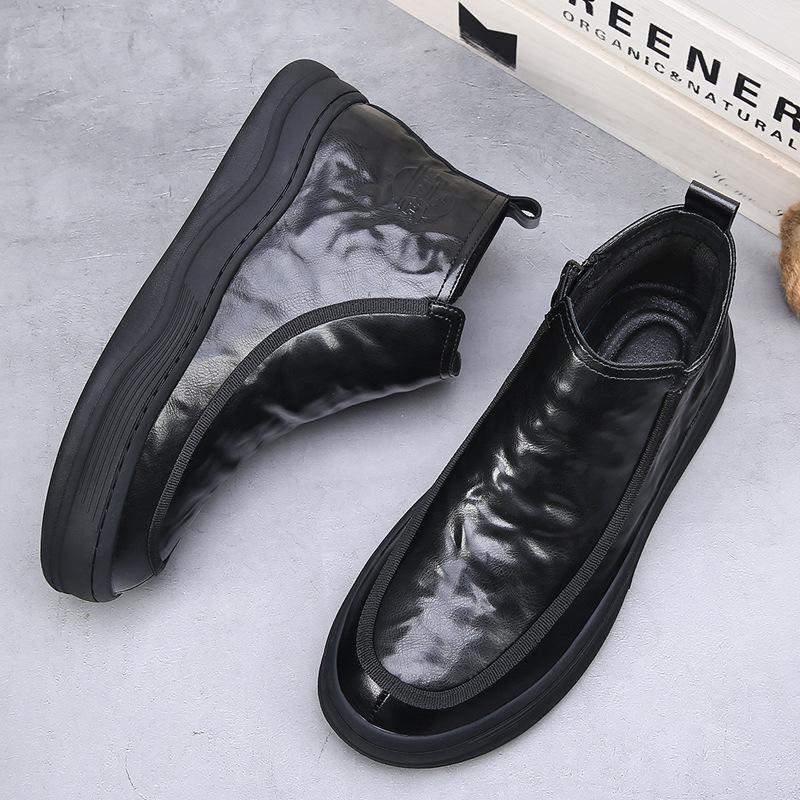 2025 autumn and winter high-end men's cotton shoes are comfortable and casual, velvet high-top men's shoes are versatile and short boots are trendy
