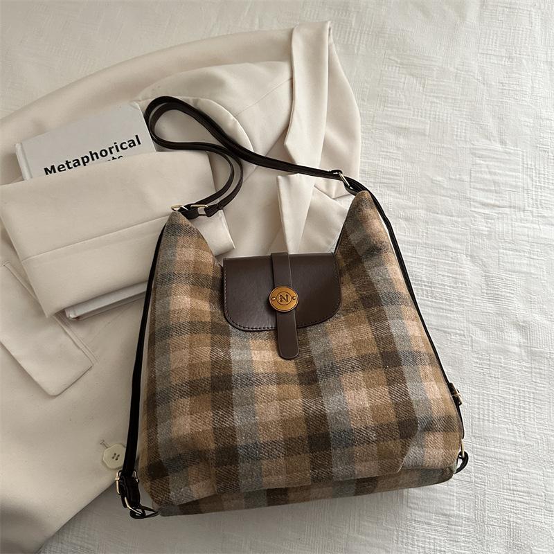 

2025 Spring New College Style Casual Plaid Backpack Women s Commuter Multifunctional Large Capacity Shoulder Tote Bag