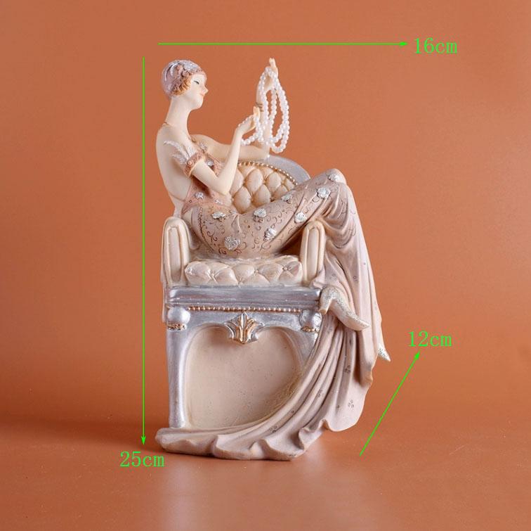European Resin Statue Accessories Girl Beauty Character Home Livingroom Table Figurines Crafts Decoration Wedding Birthday Gifts