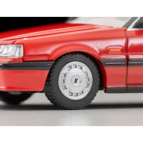 Tomytec Tomica Limited Vintage Neo LV-N352a Nissan Skyline 4-Door HT 1800 Passage (Red) 1987 Model, Completed Model, 336099