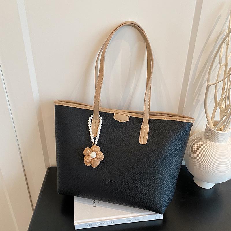 Large Capacity Bag Women's Summer New Casual Simple Shoulder Bag Commuter Tote Bag