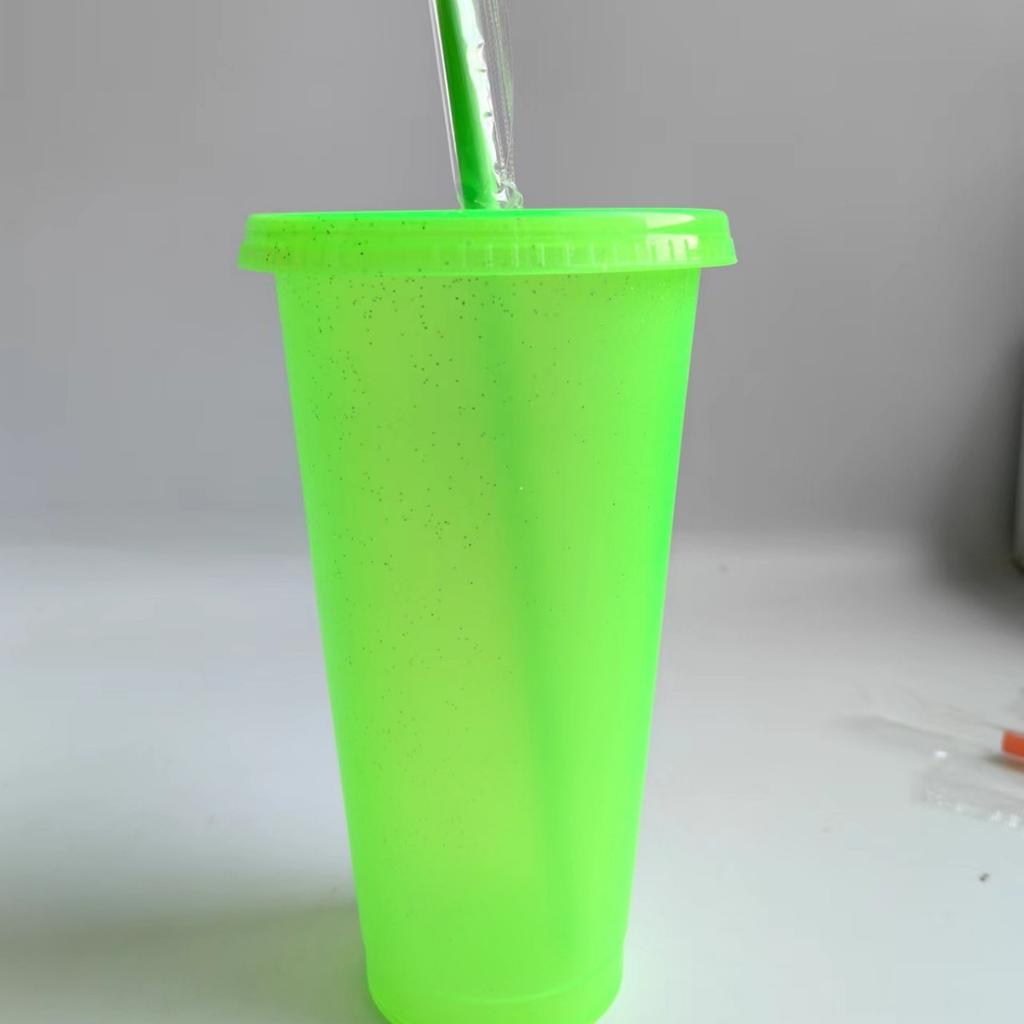 1PCS Flash Powder Tumbler with Straw Reusable Hard Plastic Cups for Party Girl BPA FREE Water Bottles Wholesale Holiday Gifts