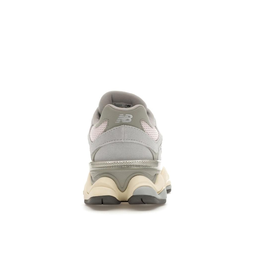 New Balance 9060 Granitt Unisex Sneakers Grå Rosa-Granitt Sølv-Metallic U9060SFB
