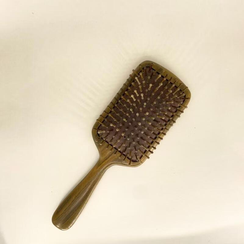 Green Sandalwood Airbag Massage Comb