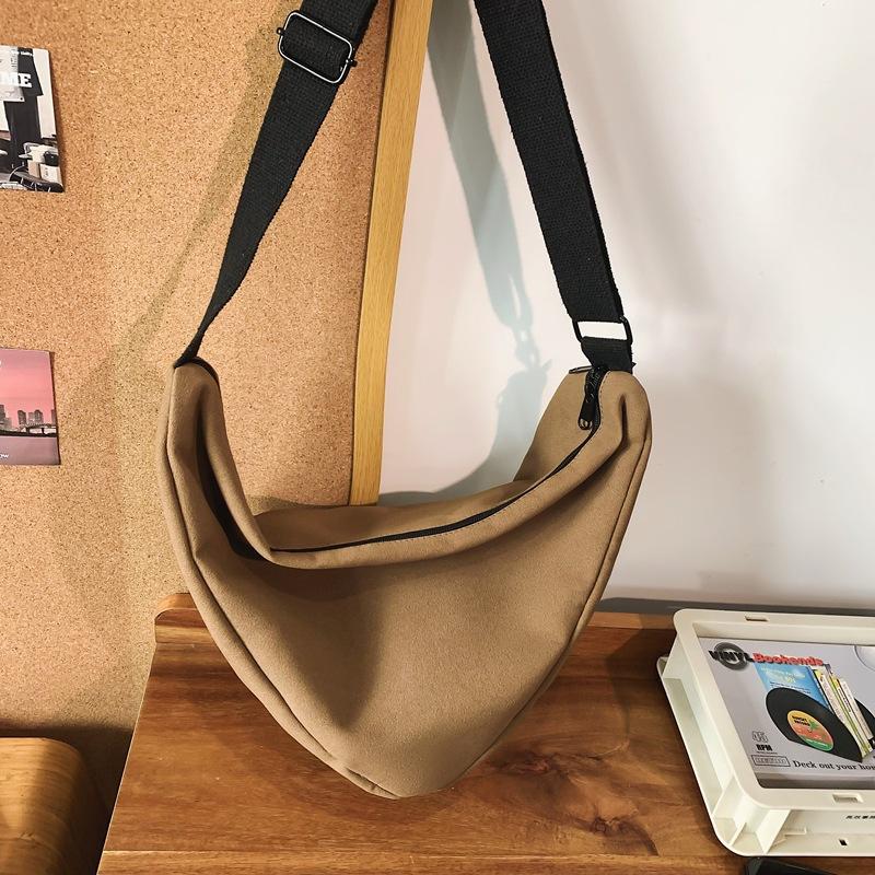 Premium Design Messenger Bag Nylon Cloth Anti-Splashing Large Capacity Dumpling Bag Casual Trendy Cool Shoulder Bag Women
