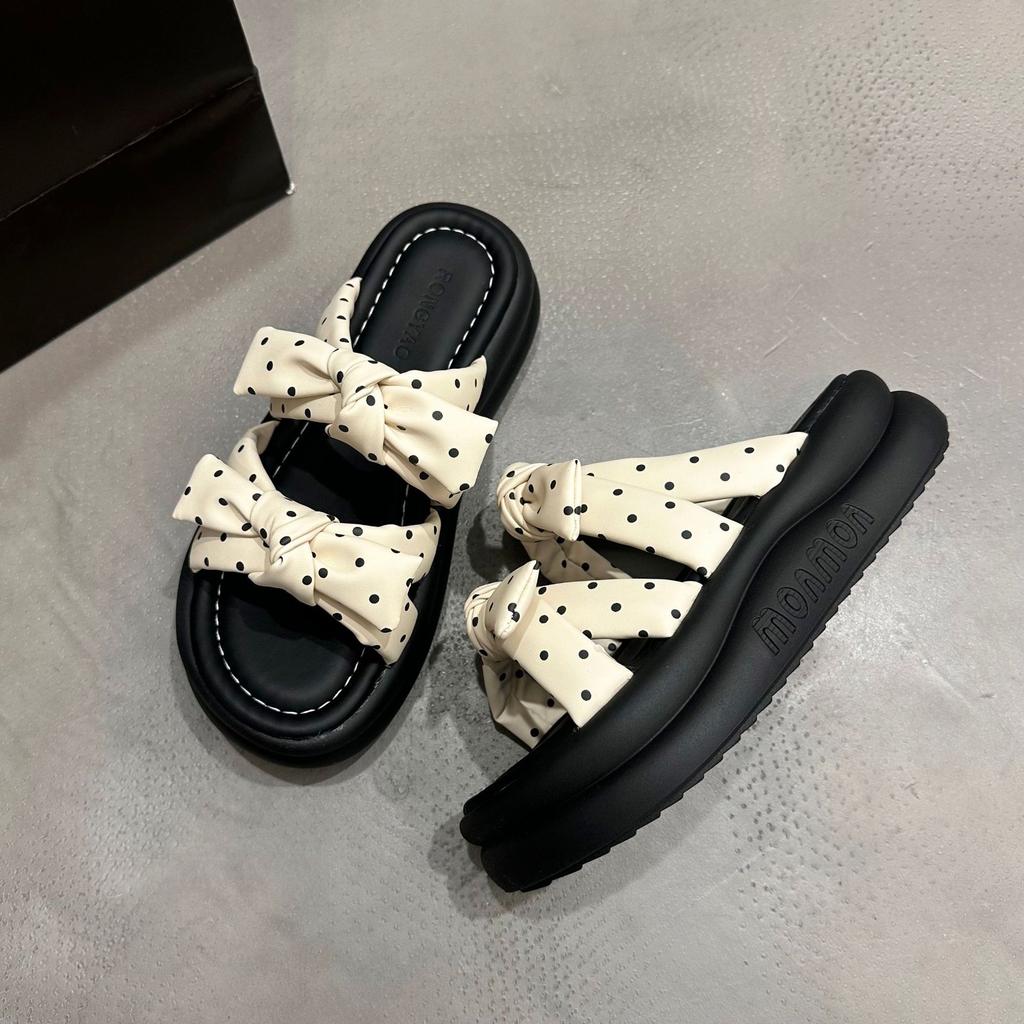 Thick-soled High-end Slippers Women's Summer Wear 2025 New Models with Skirts, Sandals, Fairy Style Fashion One-word Sandals
