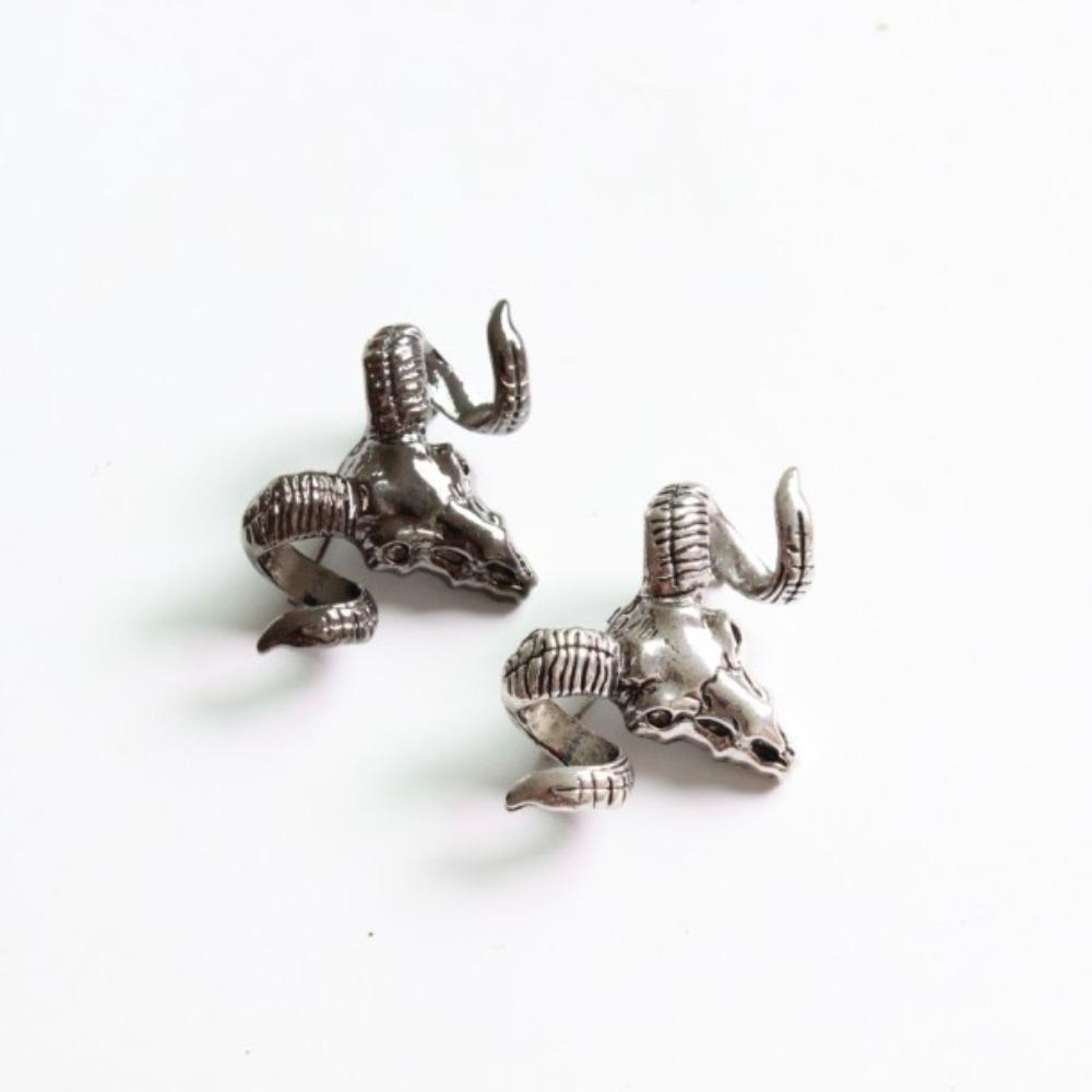 Luxury Badge Corsage Exquisite Badge Suit Accessories Man Pins British Style Brooch Sheep Brooch