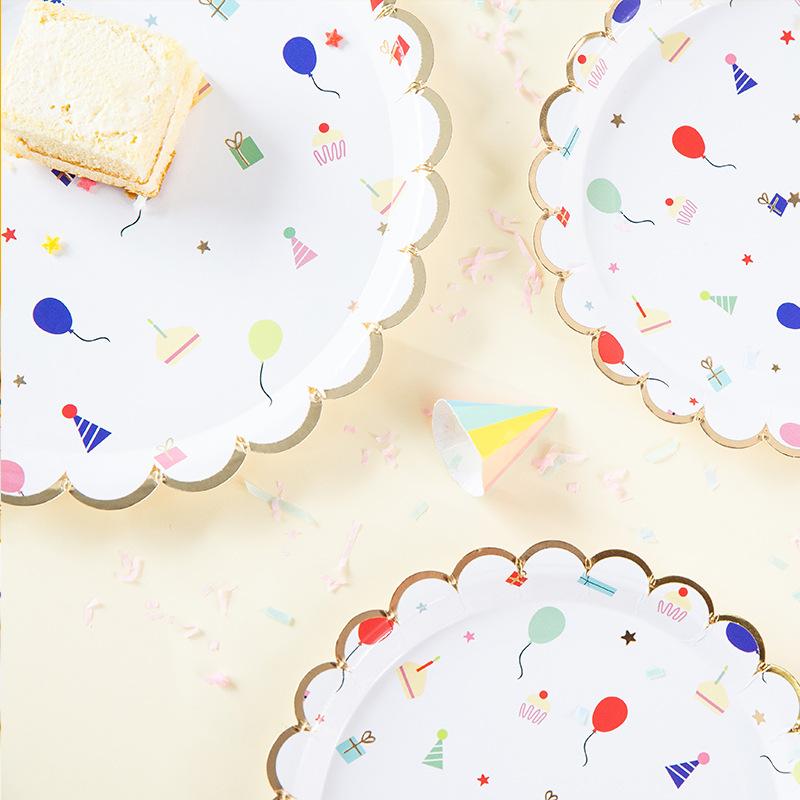 Christmas Theme Party Decoration Kids Paper Napkins Plates Cups Gold Foil Disposable Tableware Wedding Birthday Party Decorative