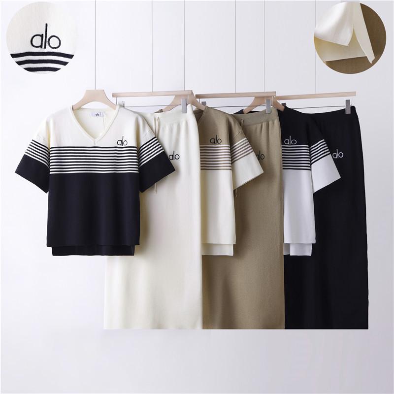 

2026 Summer Women s Striped Knit Set: Short Sleeve Top & Long Skirt One Size хаки