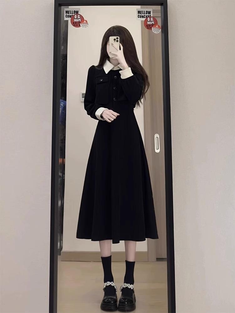 [Original Practice] Early Autumn Black Dress Children Xiaoxiang Hepburn Style Waist and Thin Dress with a Whole