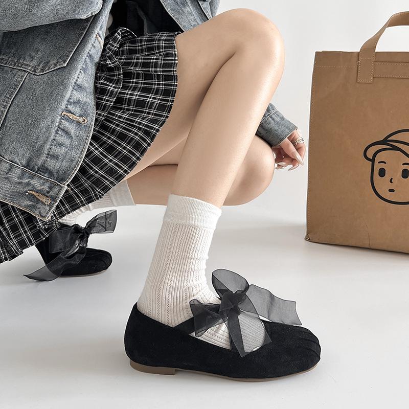 French Retro Square Head Shallow Mouth Flat-soled Single Shoes Women's 2025 New Summer Skirt Versatile Soft-soled Mary Jane Shoes