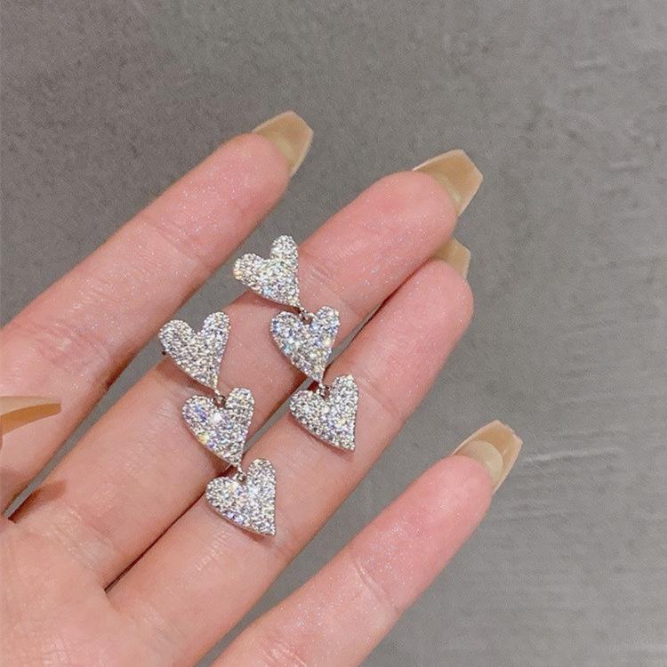 

New versatile design high-end love earrings women s s111 silver needle full diamond peach heart earrings fashion temperament earrings 925 silver needle
