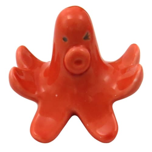 Tamayu Hasami Ware Kyosen Kiln Octopus Wiener (wink) Chopstick Rest 18537