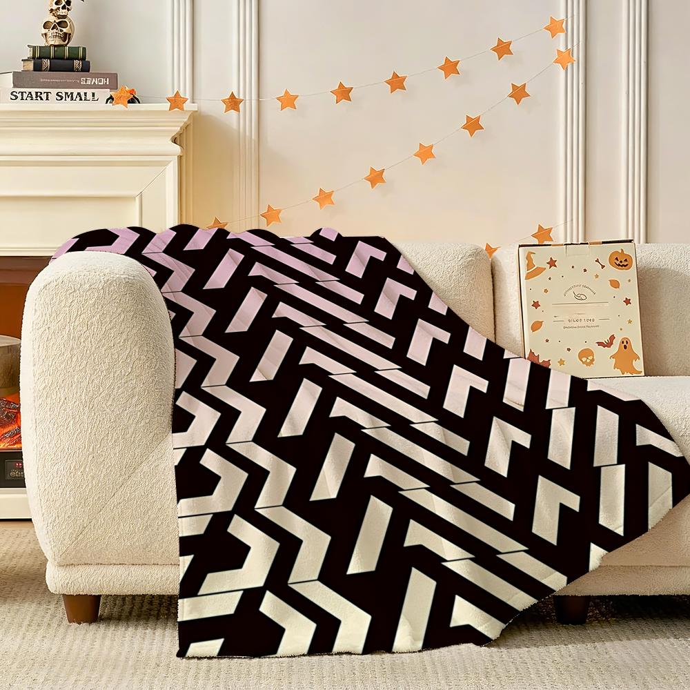 Streetwear Brand D-DAIWA PIER39 Throw 240g Lightweight Flannel Blanket, Soft Skin Throw Blanket for Sofa Bedroom 75X95CM