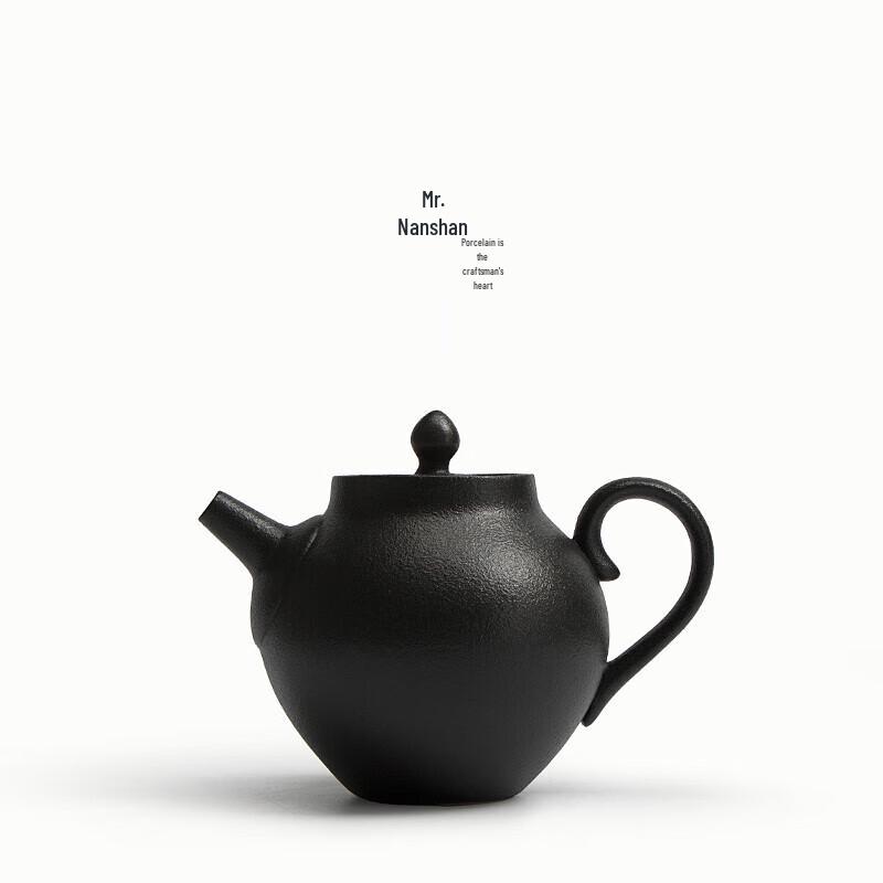 

Ручной работы Дзен Черный глиняный чайник