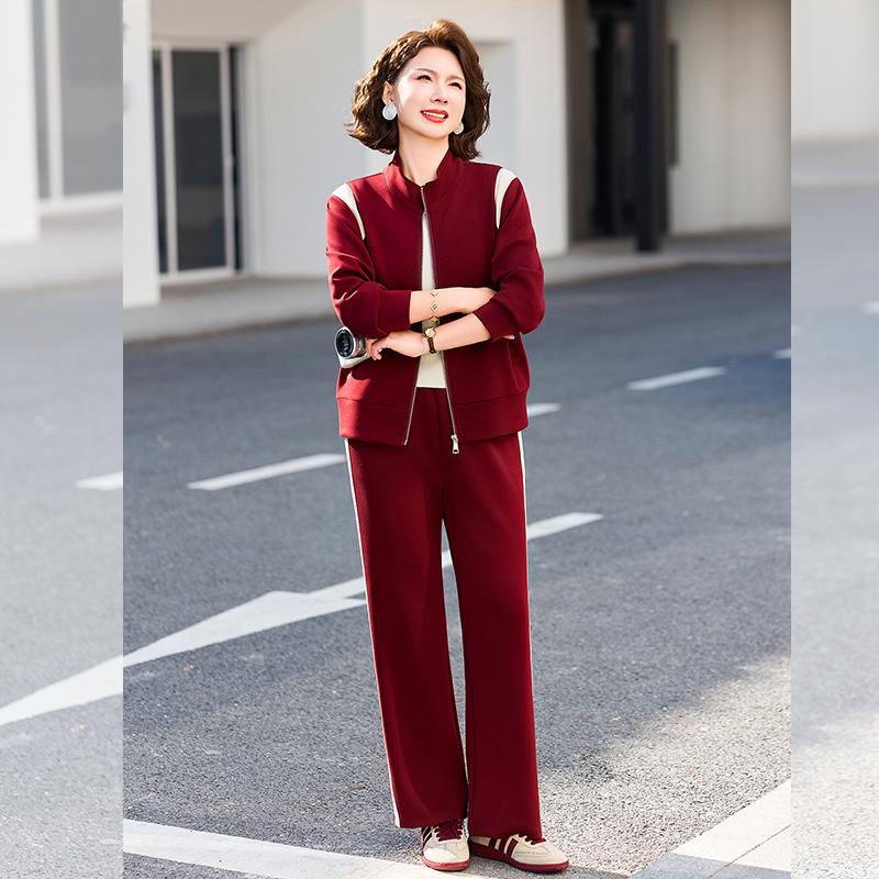 

Mom s Casual Sportswear: Versatile Knit Top Two-Piece Set for Middle-Aged & Elderly Women - 2026 New Spring/Autumn Collection. 3XL [approx. 120-135 lbs]