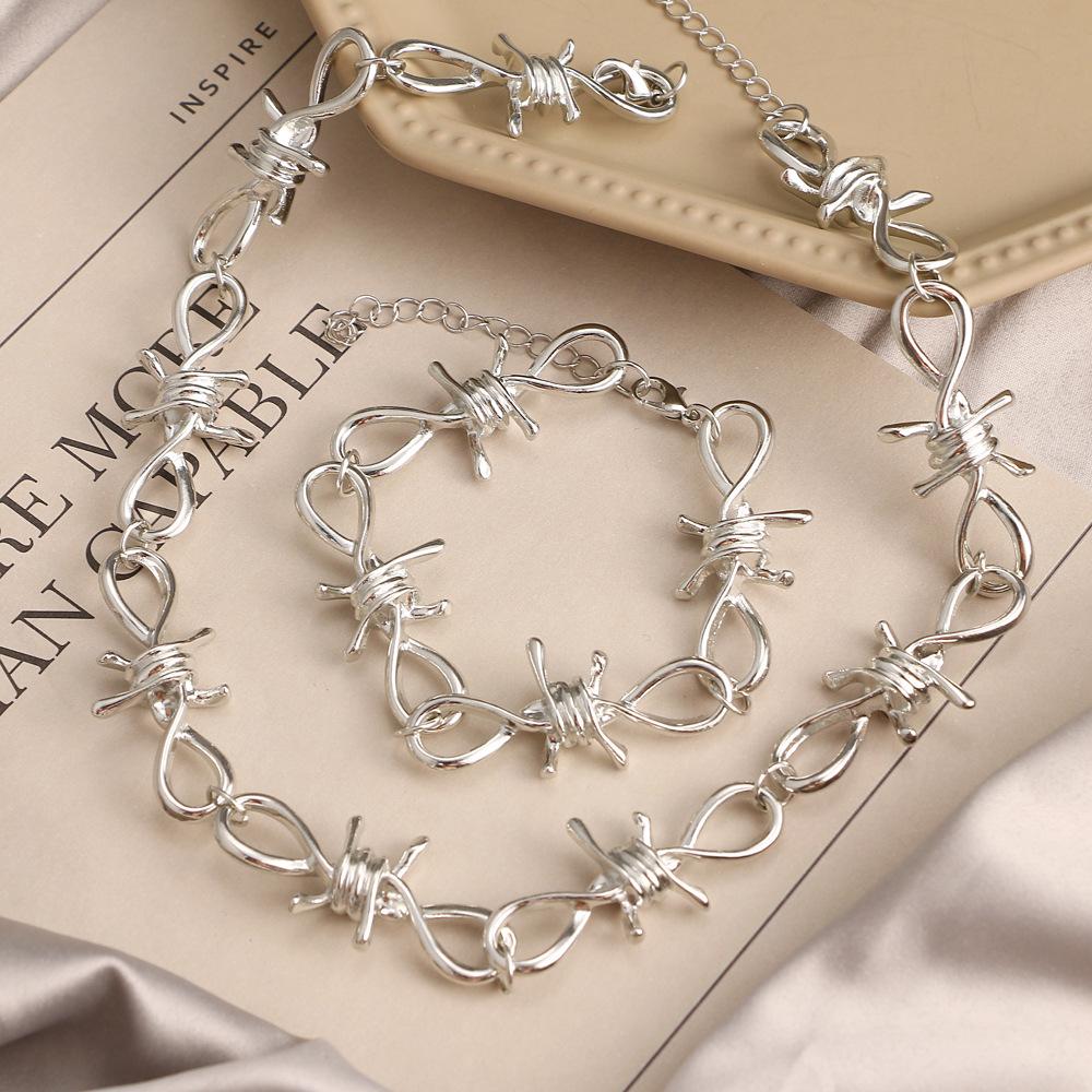 Minimalist Punk Choker Necklace & Bracelet Edgy Streetwear Hip Hop Jewelry for Women Men Gothic Chain Collarbone Gift