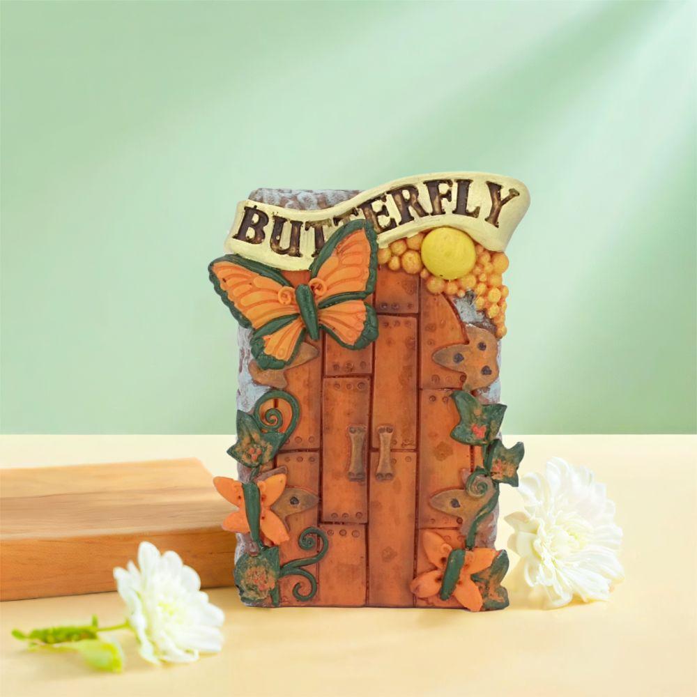 Resin Crafts Miniature Garden Door Cute Garden Fairy Gate  Desktop Decoration