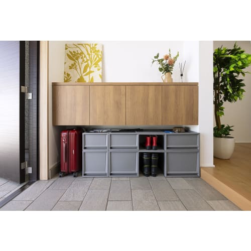 Tenma Fits Case FC40, a fully assembled storage case for use in the kitchen or laundry room. Its 40cm depth makes it perfect for space-saving storage.