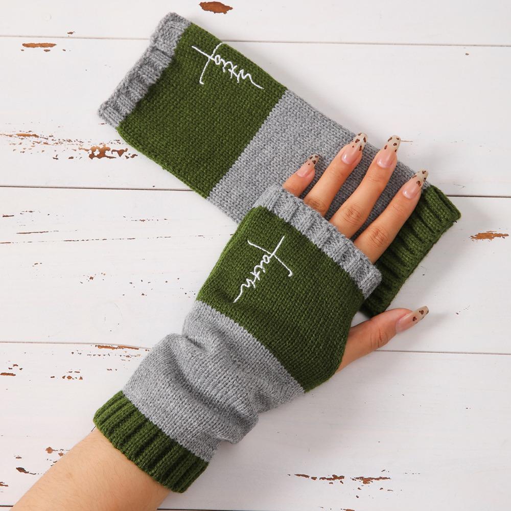Embroidered Colour Block Gloves - Women's Warm Stretch Knit Gloves | Perfect for Autumn/Winter