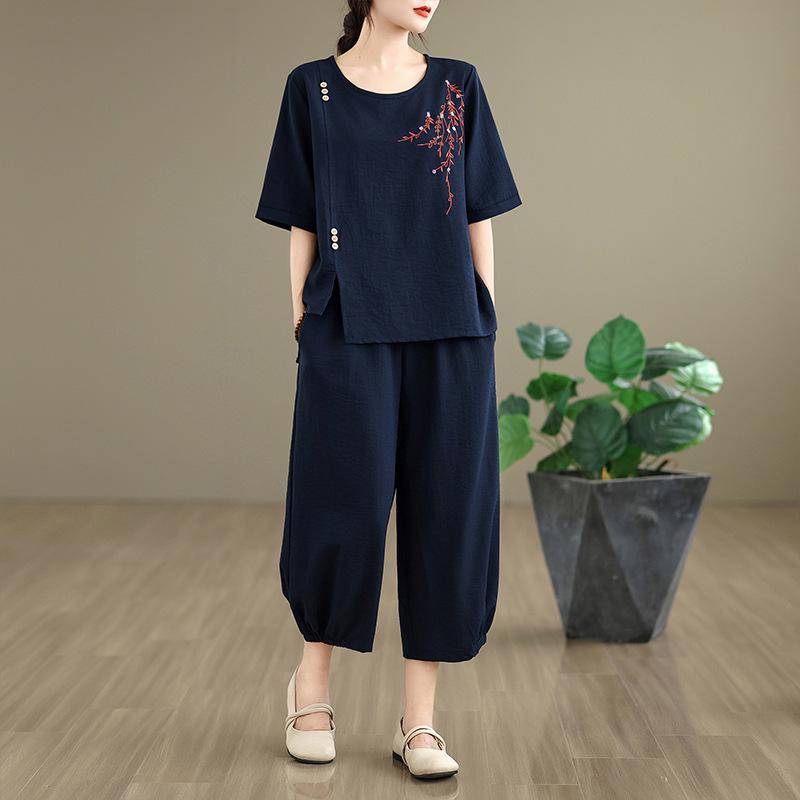 Summer 2026 Artistic Casual Two-Piece Set: Embroidered T-shirt & Wide Leg Pants Large темно-синий