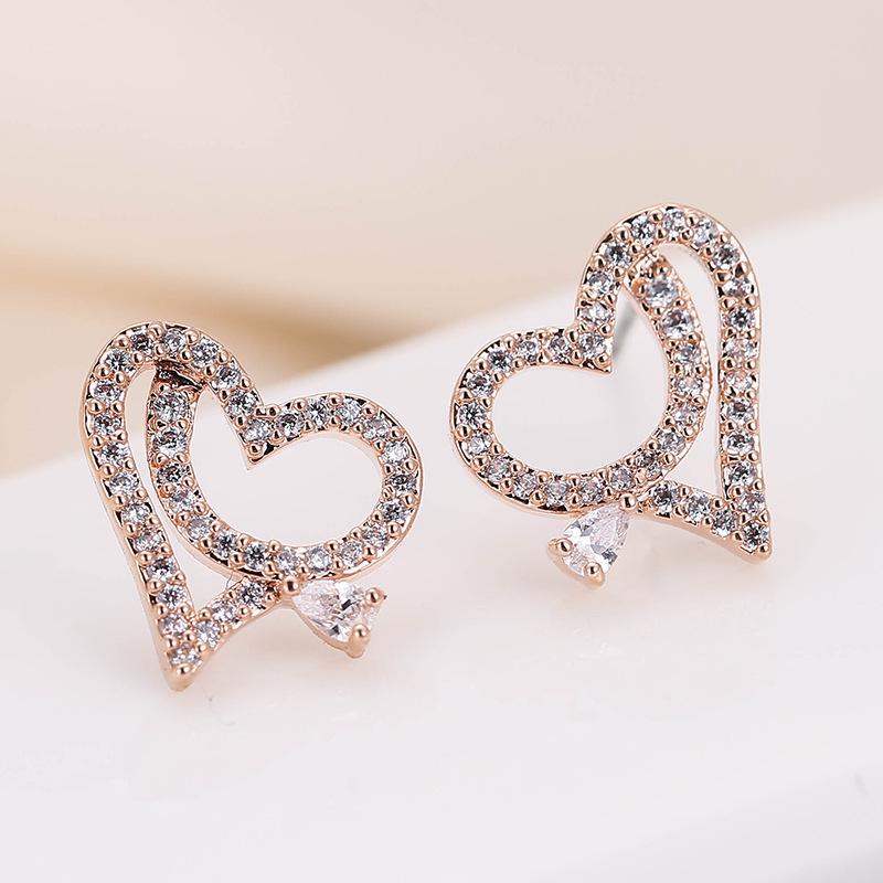 Seven-Color Butterfly Heart-Shaped Stud Earrings - Fashionable and Stylish Dangles