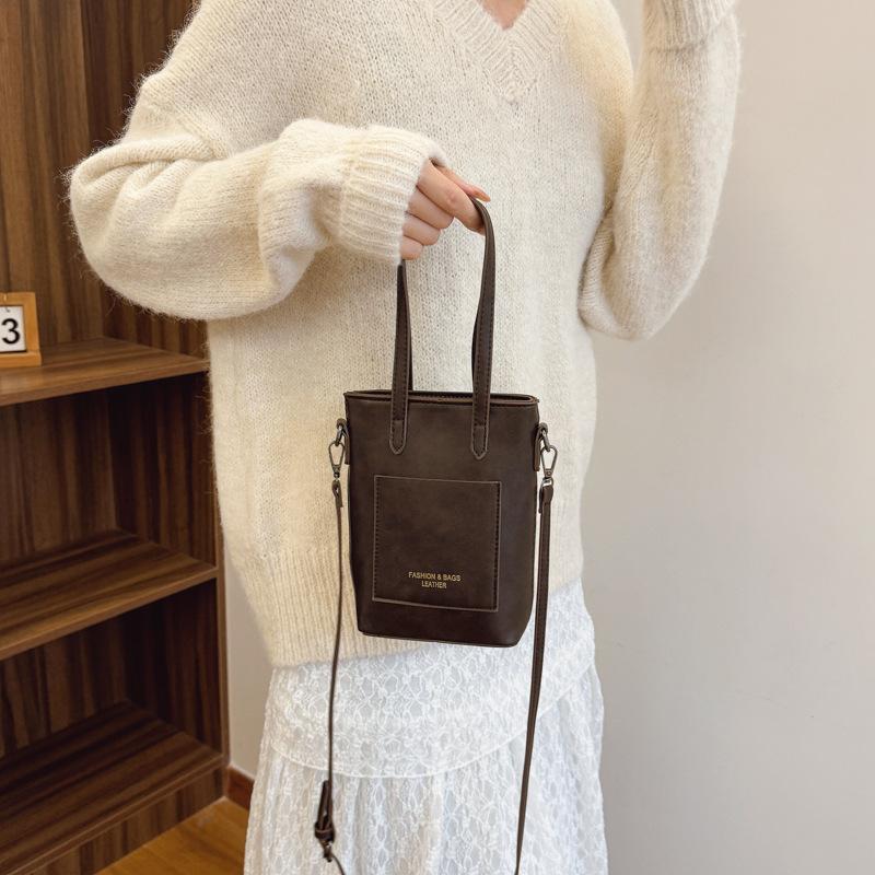 

Высококачественная новая простая и модная сумка через плечо, универсальная мини-сумка для мобильного телефона, сумка-ведро для поездок на работу 14*5.5*19 кофейный