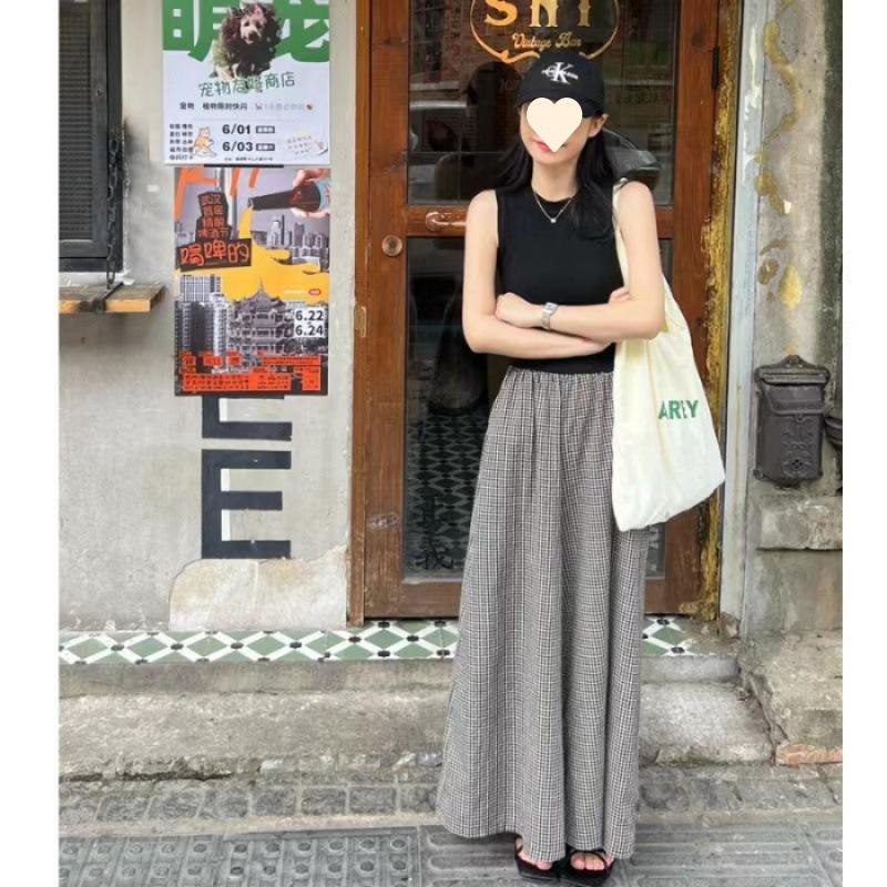 Korean Version of Versatile Summer Suit Women's Sleeveless Vest Niche Retro Plaid Trousers Are Now Popular Fashion Two-piece Set