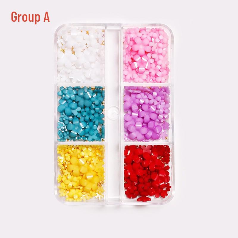 White Mini Five-Petal Flower Resin Rhinestones for Nail Art & Phone Case Decoration