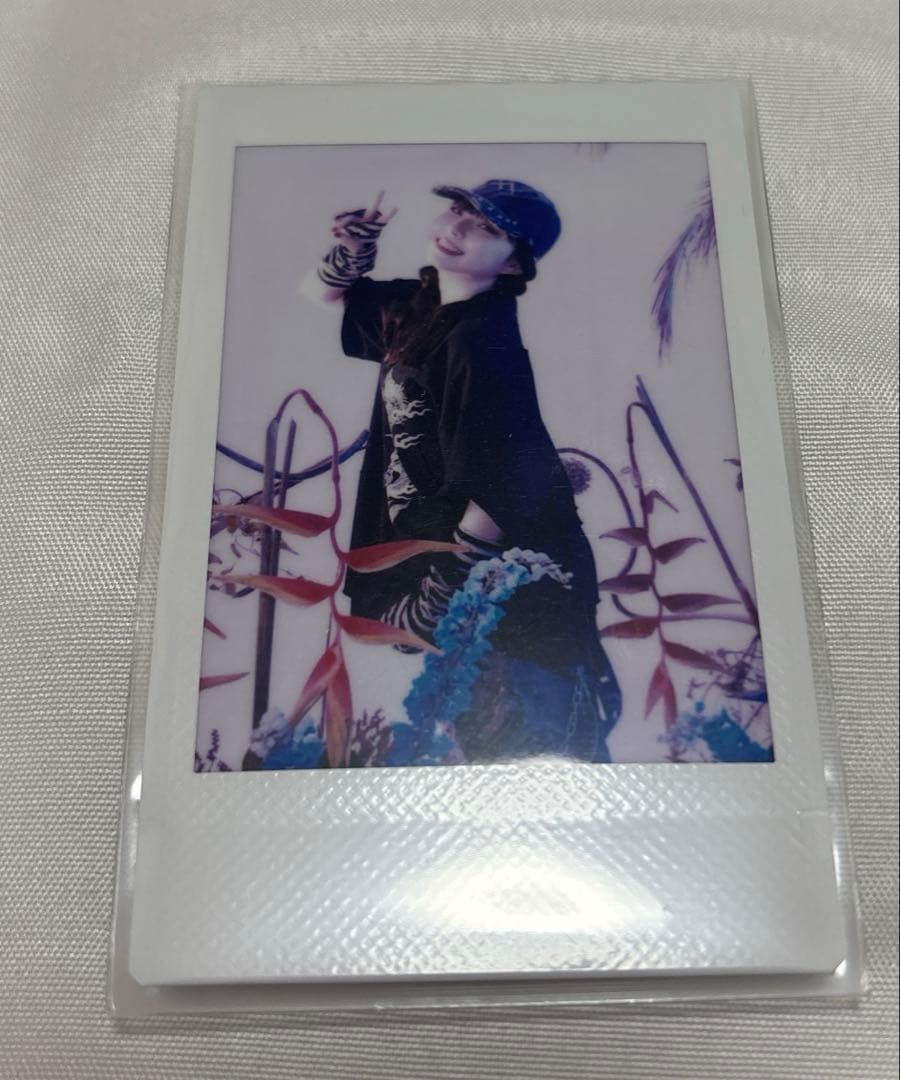 

[USED] Phantom Theta x REFLEM Bonus Off-Shot Check Rinka