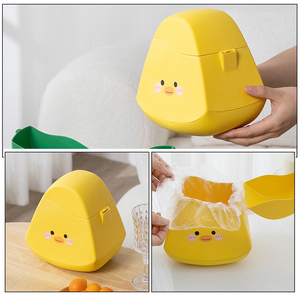 Mini Cute Desktop Trash Can Small Cartoon Waste Basket Compact Plastic Garbage Bin for Office Bedroom Storage Cute Trash Can