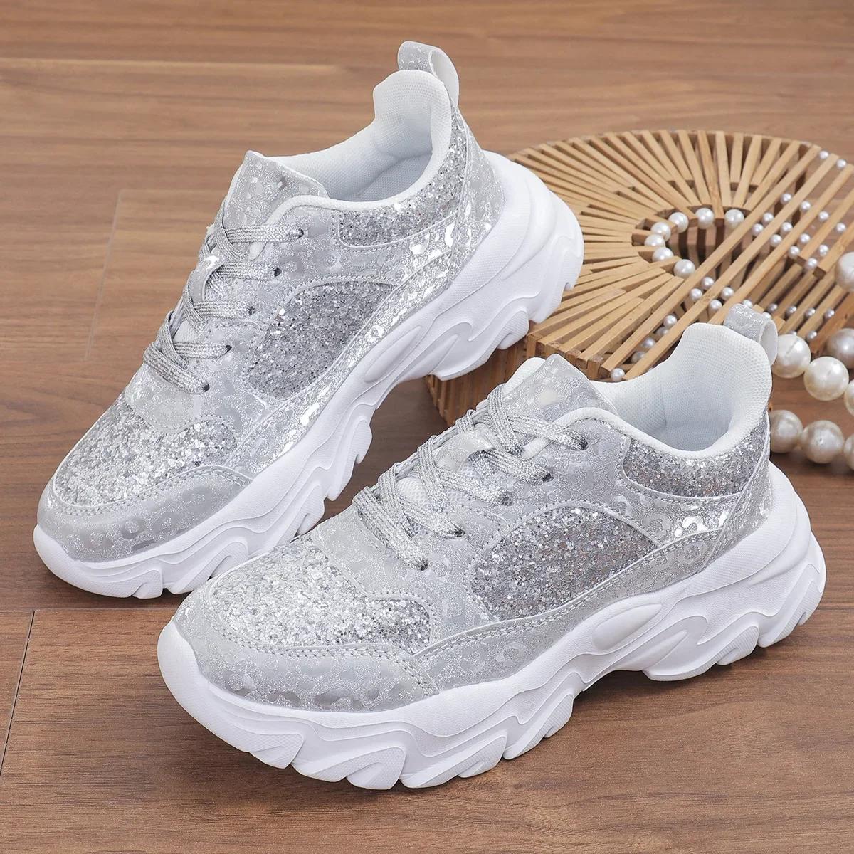 

Модные женские повседневные кроссовки, удобная нескользящая спортивная обувь, женские модные дышащие кроссовки на платформе с мягкой подошвой, размер плюс 42 38 серебряный