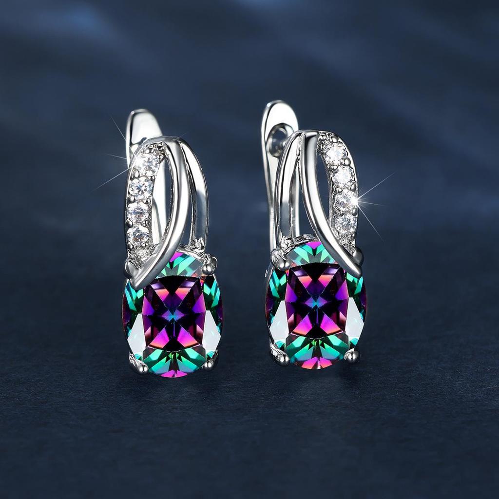 Cercei Suiyuan 2023 cu pietre albe diamantate, placați cu aur șampanie