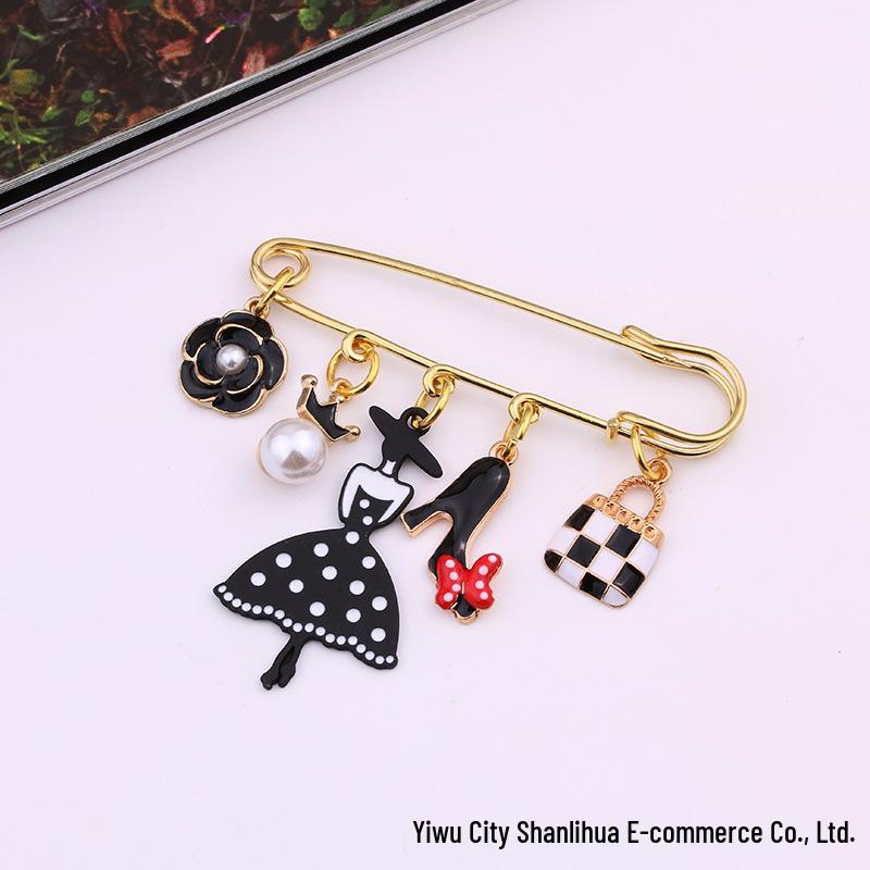 Women's Lipstick Brooch: Versatile Alloy Hat/Bag Pin Accessory