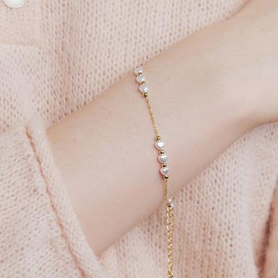 Armbänder – Perlenarmbänder