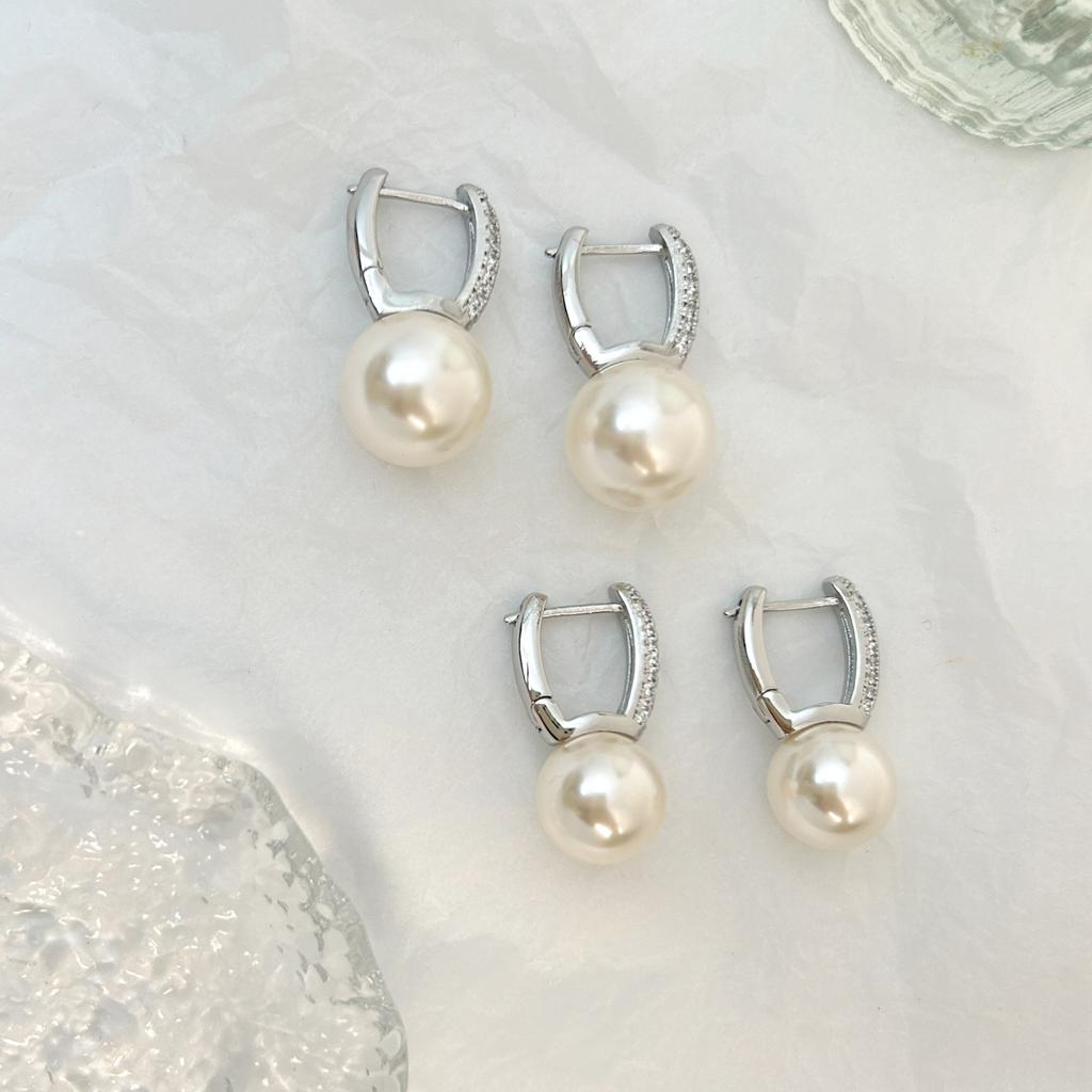 Diamond Warm White Pearl Earrings Earrings Women's Light Luxury Premium Ear Buckles Earrings Autumn and Winter Explosive Temperament Earrings Pend