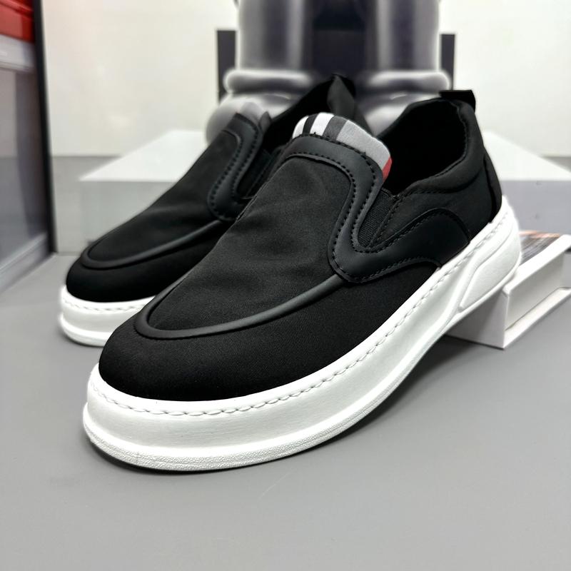 Breathable and Comfortable Men's Shoes, One-piece Soft-soled Casual Shoes, Versatile Men's Canvas Shoes for All Occasions