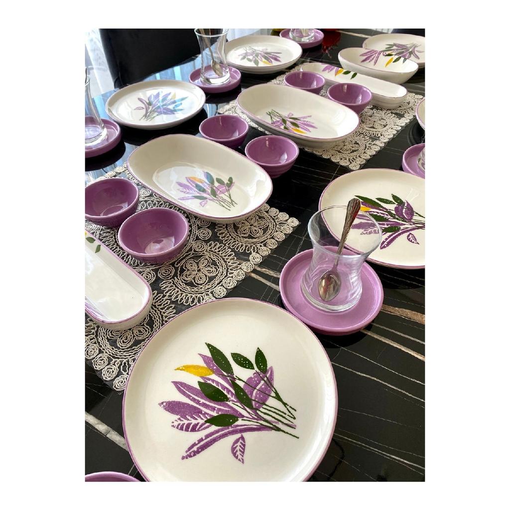 Lila 28 Piece Breakfast Set For 8 People