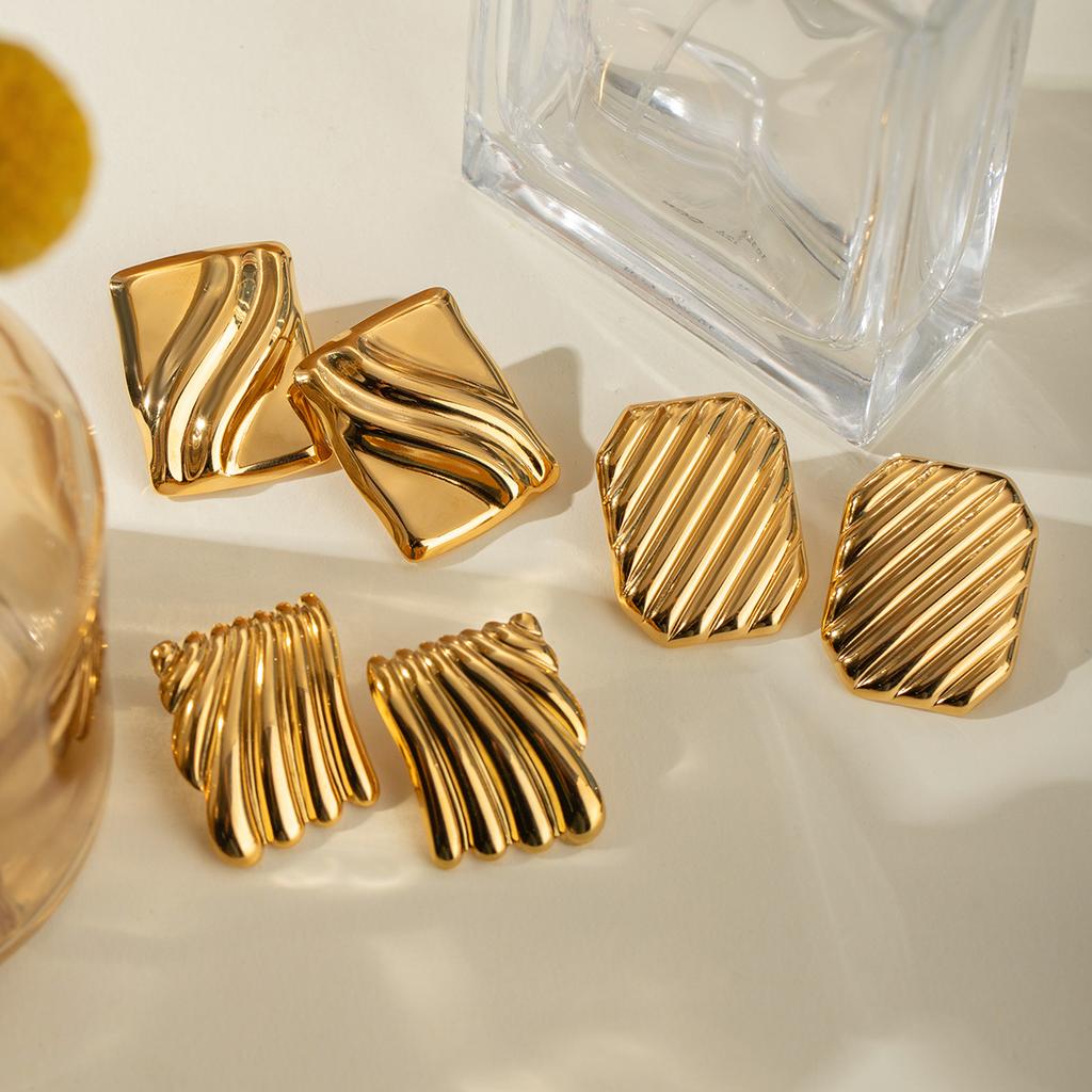 New Stylish Stainless Steel Water Wave Stripe Stud Earrings High Quality Gold Plated Earrings Jewelry Waterproof