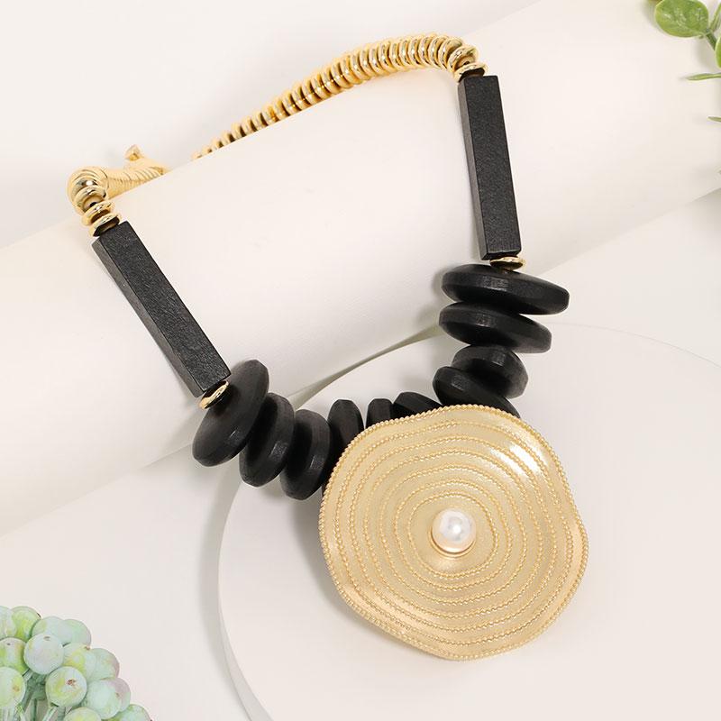 Statement Beads Necklace with Geometry Pendant for Women Girl Trendy Party Jewelry