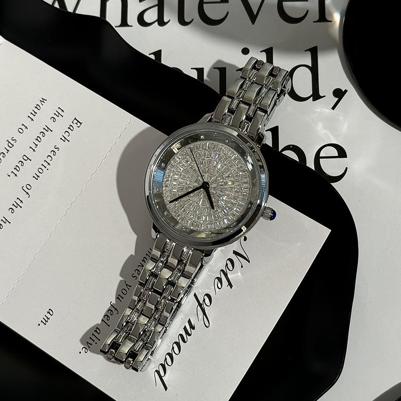 Fashion Strap Diamond Watch Ladies Full Diamond Watch Feminine Leather Strap Rose Gold Diamond Face Diamond