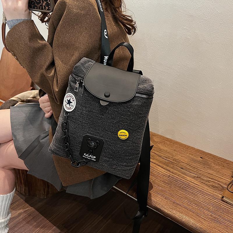 Backpack Women's New Trendy Fashion Casual Commuter Backpack Niche Versatile Lightweight Travel School Bag