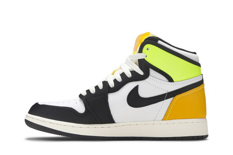 Jordan 1 Retro High White Black Volt University Gold (GS)