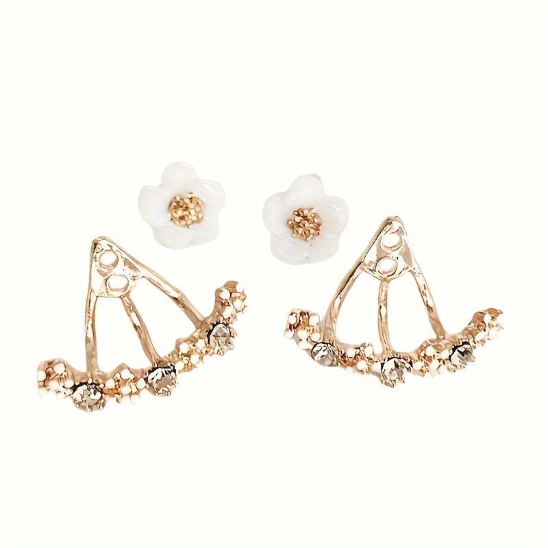 Elegant Daisy Earrings with Sparkling Rhinestones Chic White Flower Design for Daily Wear Perfect for Valentine'S Day Everyday Earrings