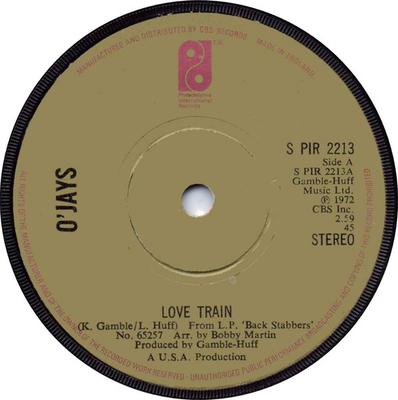 7inch Record O'JAYS - Love Train /  Who Am I SPIR2213 Philadelphia In 1974 UK Soul/Funk Used