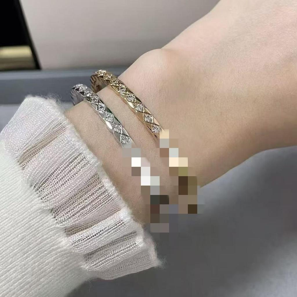 Βραχιόλι με Καρφιά σε Σχήμα Διαμαντιού, Έκδοση Argyle: Πολυτελές Φως, Μοτίβο Αστρικού Ουρανού για Άνδρες και Γυναίκες.