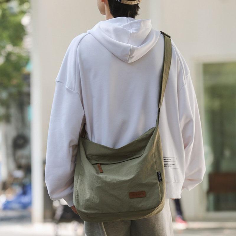 Casual Crossbody Bag for Women and Men Lightweight Large Capacity Boys Girls Student Shoulder Bag Teenager Messenger Bags
